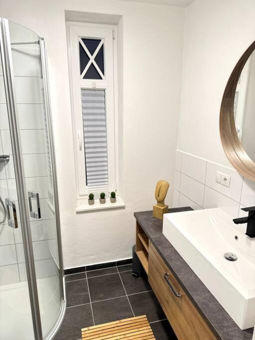 2,5 Zimmer Ferienwohnung Fehmarn Mit Eigenem Parkplatz Exterior foto